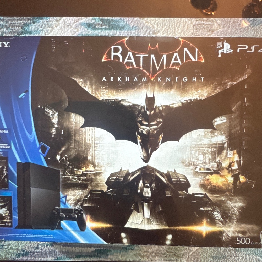 PS4 console with one controller